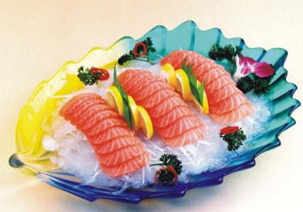 三文鱼的吃法 这样吃能帮女人保住青春容颜