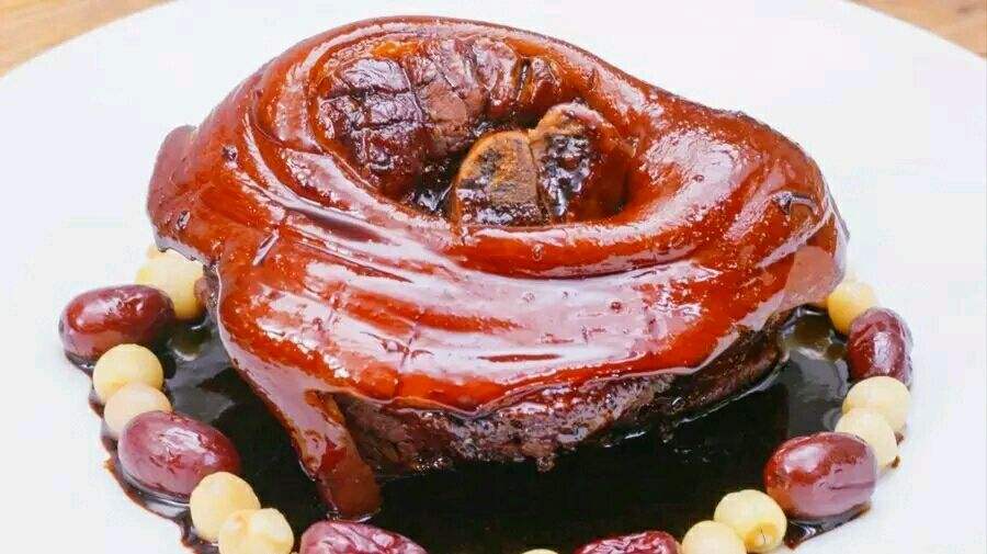 蹄髈的做法 美容养生的好食材