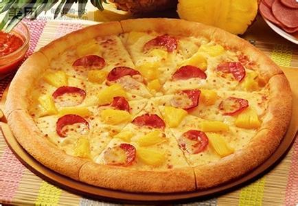 自制披萨饼的做法 好吃的披萨皮很重要
