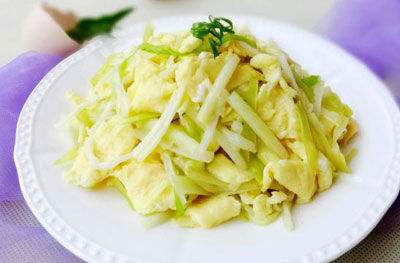 这道韭黄炒蛋的做法，你不想学学吗？