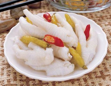 正宗泡椒凤爪的做法 保证让你越吃越想吃