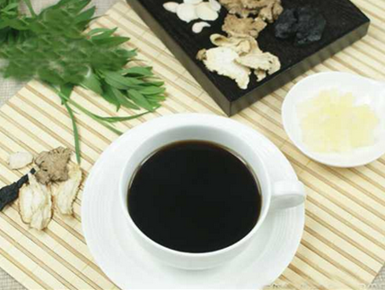 四物汤防止肌肤老化 补血美颜必备良方之一