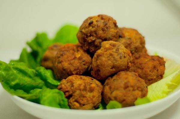 肉丸子的做法 美味又简单的肉丸一学就会。