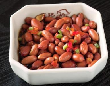 尿酸高吃花生 但是要注意对身体的影响