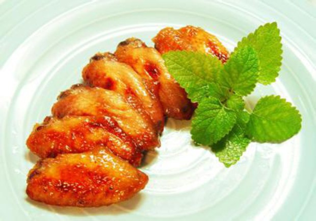 美味烤鸡翅的做法 在家也能自己做美食