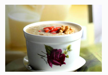 大米粥的做法 核桃枸杞大米粥的做法你可知道