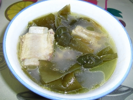 海带排骨汤的详细做法 具有哪些营养价值和功效