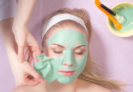 偷偷告诉你两款好用的自制收缩毛孔面膜