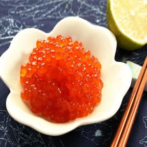 鲑鱼卵的营养价值 鲑鱼卵能起到防皱纹的功效