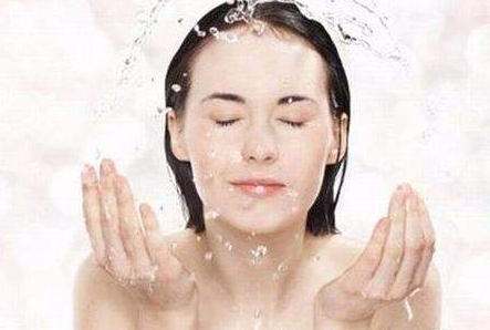 女生春季怎样护肤 春季正确的护肤顺序是怎样的