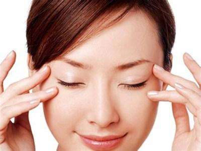 美容养颜 几个动作就能有效的抗衰老