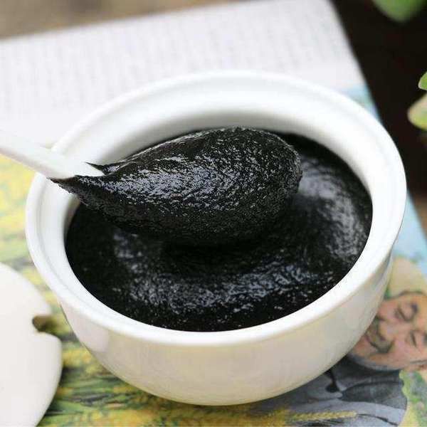 怎样白发变黑发 几种方法非常管用