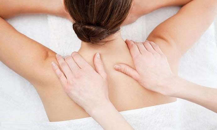 颈部保养手法 15种手法有助颈部血液循环