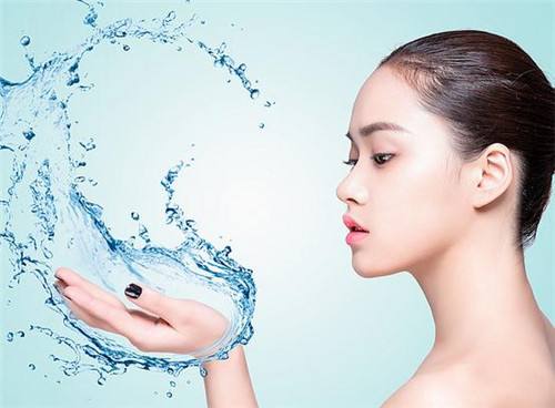 春季美容小常识，几招进阶都市丽人