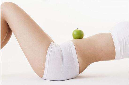 瘦腹部的方法 十个方法让你甩掉游泳圈