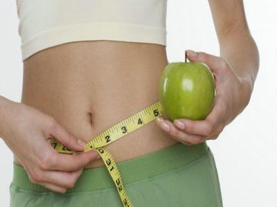 瘦腹部的方法 十个方法让你甩掉游泳圈