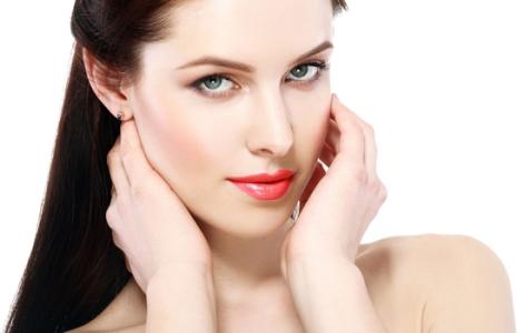 去除暗疮的几种小秘笈你知道吗