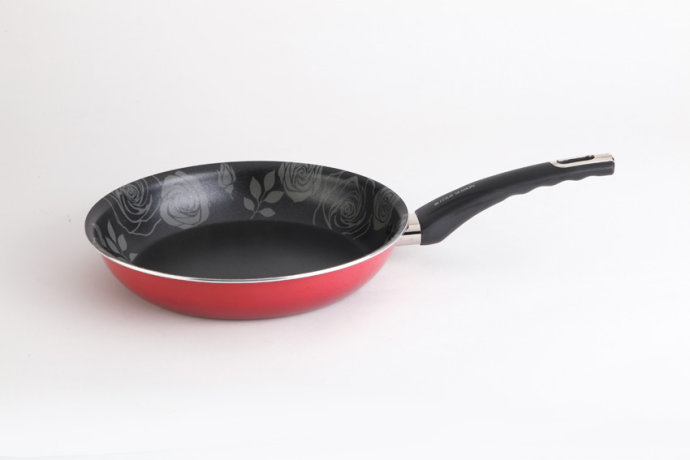 厨房必备利器不粘锅的原理你知道吗