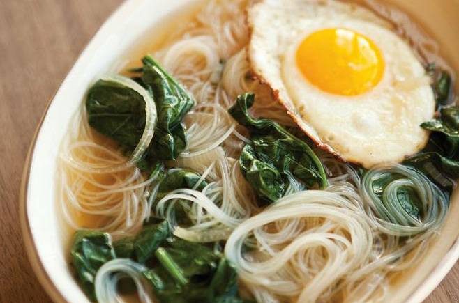 营养鲫鱼汤的功效 营养鲫鱼汤的做法