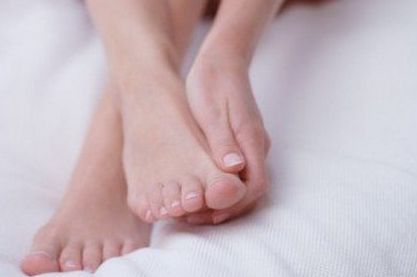 生活保健告诉你，足跟痛是怎么回事