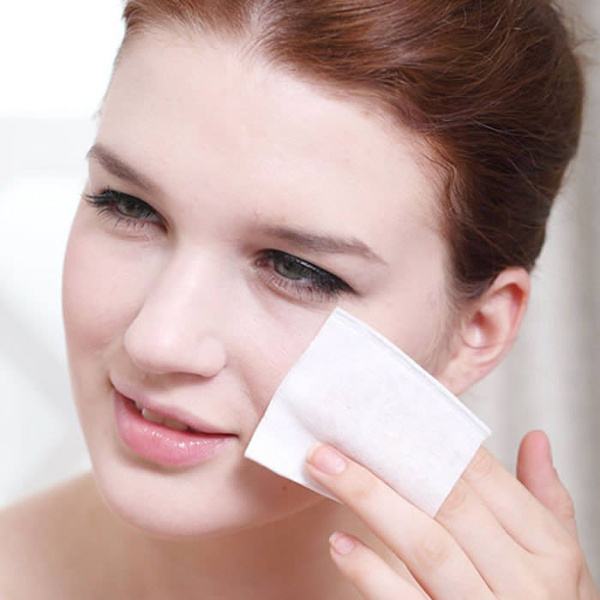 眼睛是心灵的窗户 去除眼袋的方法