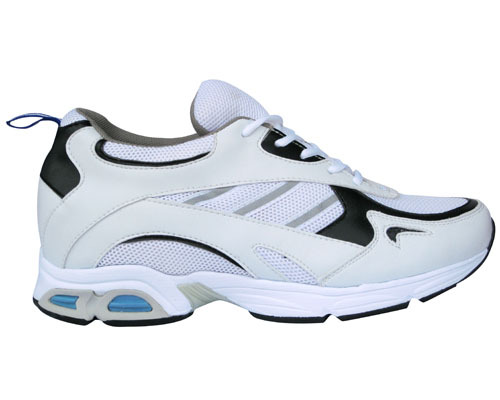 白色运动鞋怎么洗，一招教你快速去污