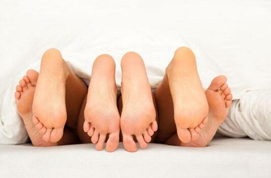 教你怎么用偏方治脚臭，让你远离脚臭的烦恼