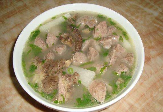 家常清炖牛肉的小窍门 这些方法大家一学就会的