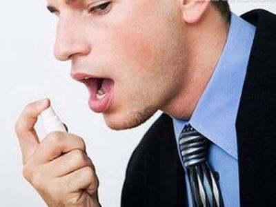 怎样治疗口臭 先了解原因在学习口臭的治疗方法