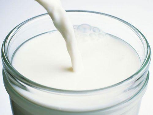 全脂牛奶和脱脂牛奶的区别