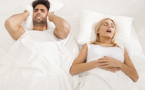 人打呼噜怎么办 打呼噜对人体健康有哪些危害