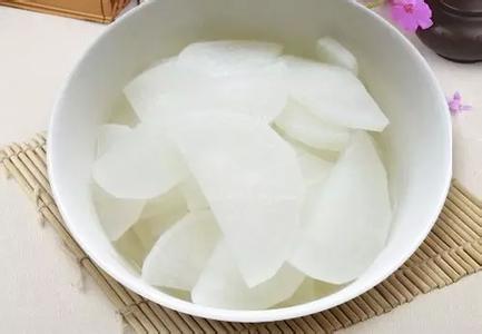 治疗咳嗽的食疗偏方 不同的症状选择不同偏方