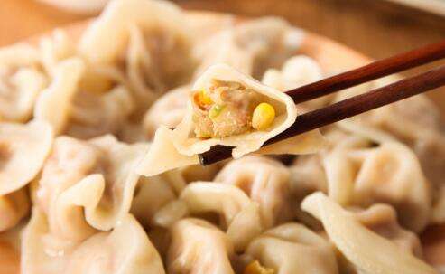 速冻饺子怎么煮才好吃呢，不要错过这些小窍门