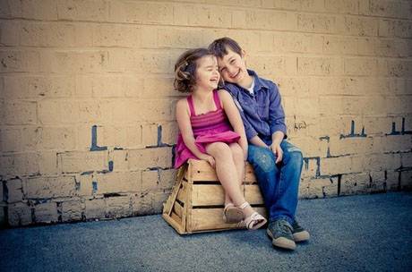 儿童外伤如何处理 擦伤用生理盐水冲伤口