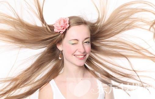 日常如何保养头发 这些方式很损头发哦