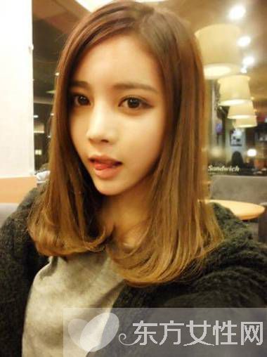 圆脸烫什么发型好看 5款中长发烫发显瘦又甜美