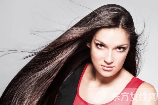 早上洗头好不好 天天洗头对头发的危害有多大