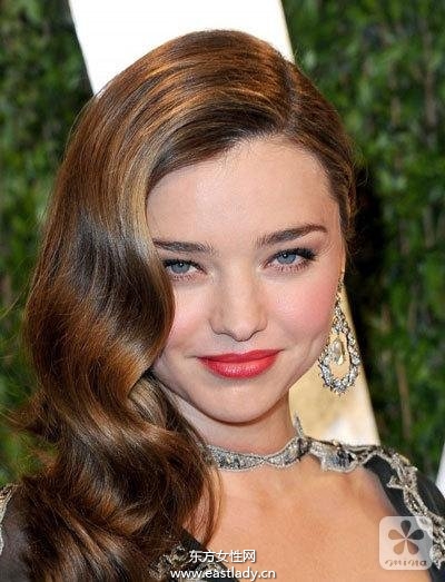 可儿女神都剪了LOB头 你也可以出手了