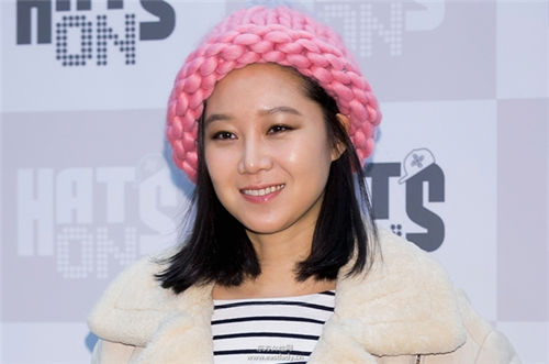 孔孝真示范自然迷人的中长发6造型