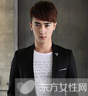 7款男士斜刘海发型 让你更显帅酷有范