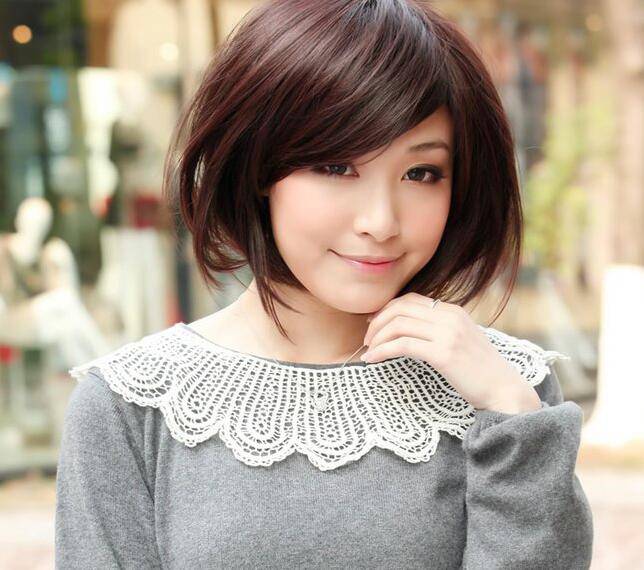 早春精美编发 彰显清新迷人气质