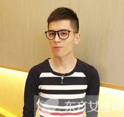 男生鬓角怎么剪好看 如何自己修理鬓角