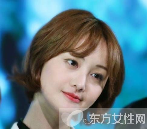 郑爽完美演绎长短发发型 哪种风格更能打动你呢