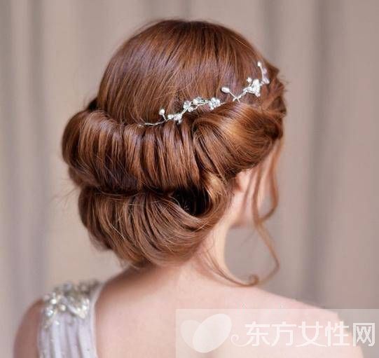 发型与发饰的完美搭配 时尚造型就是怎么简单