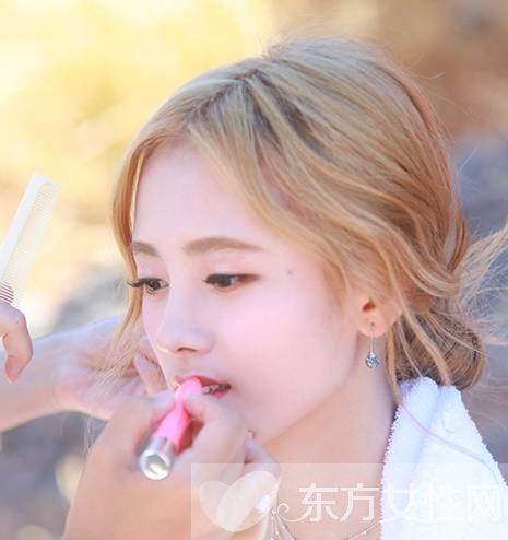 杨幂范冰冰演绎二次元少女 谁才是最美扮相第一名