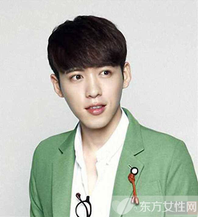 2016男生潮流发型推荐 齐刘海更显青春范儿