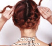 双麻花辫绕盘发打造浪漫异域风情