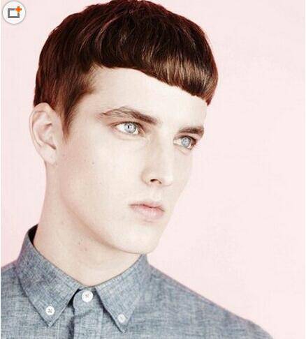 英伦风欧美男生定位烫 发型图片介绍