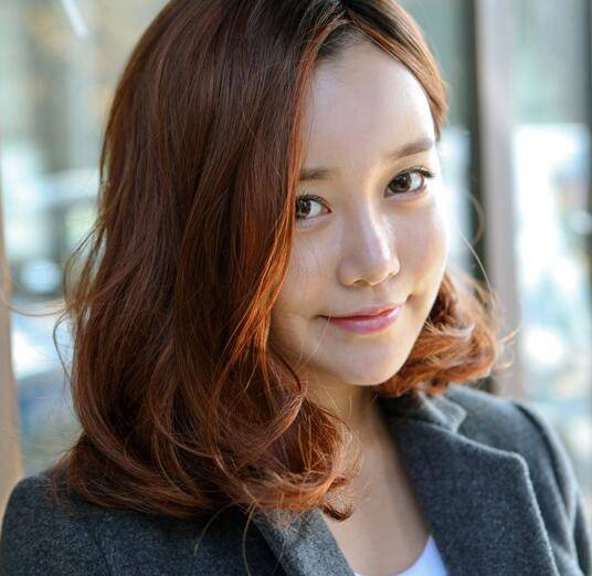 头发多适合什么发型 这五款发型都是很棒选择哟