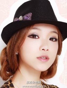 日式麻花辫盘发造型 俏皮可爱